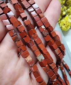 4 MM Küp Kırmızı Jasper Taşı Dizi AAA