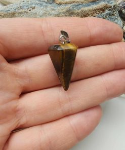 Piramit Kaplan Gözü Taşı Kolye Ucu